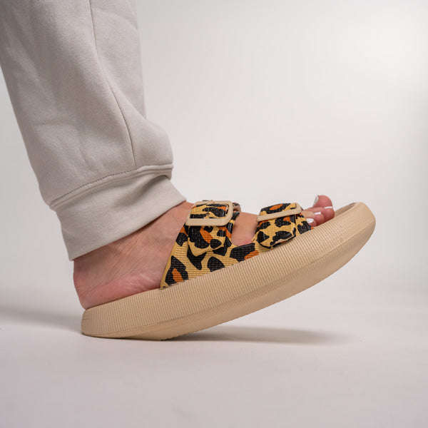 CozySteps™ - Cloud Sandals